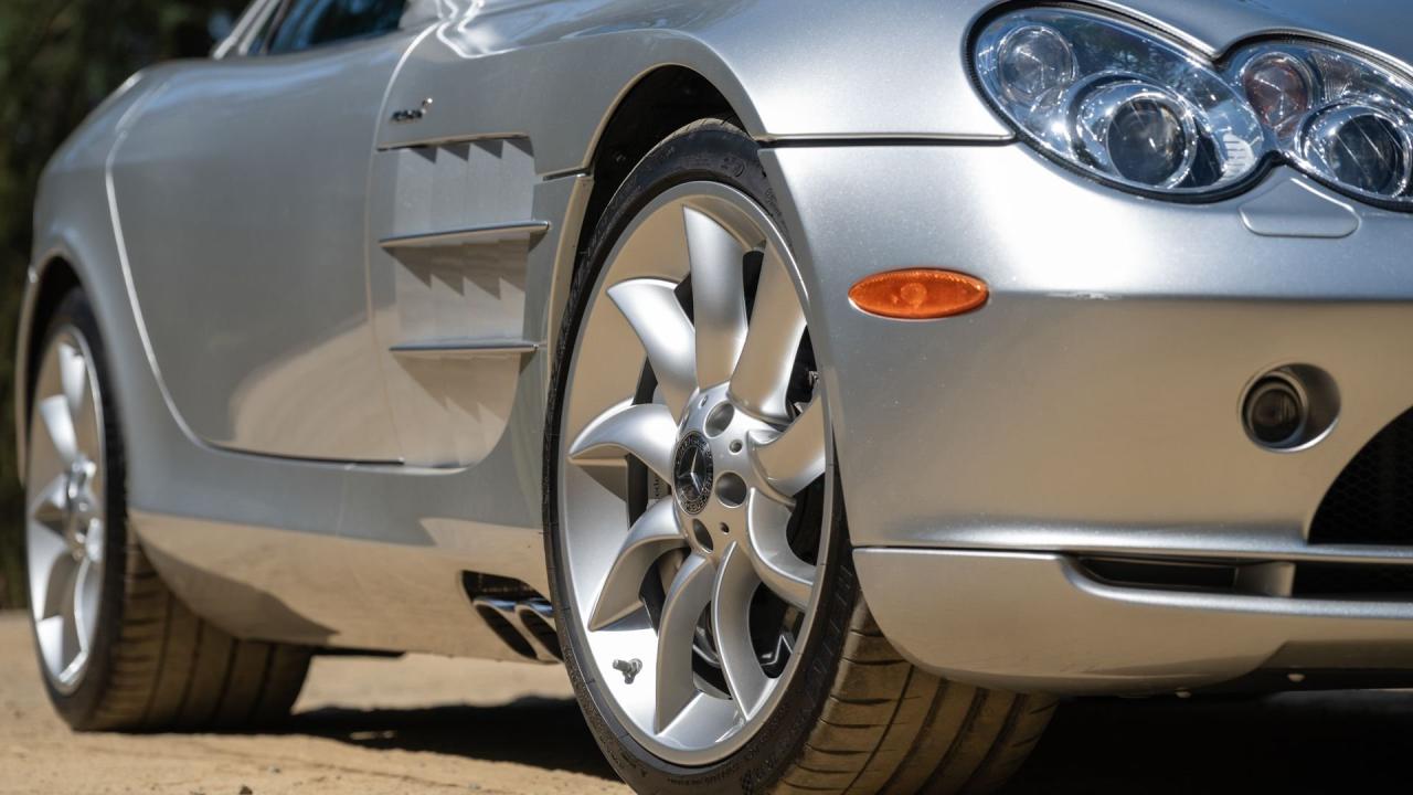 2006 Mercedes - Benz SLR McLaren Coupe