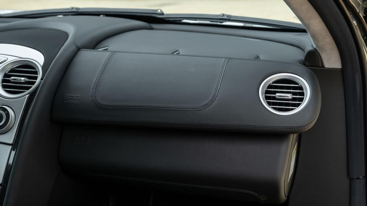 2006 Mercedes - Benz SLR McLaren Coupe