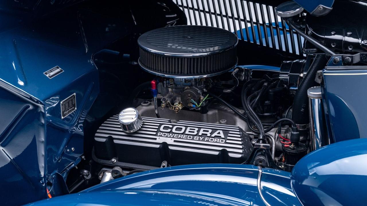 1936 Ford V8 De Luxe Roadster