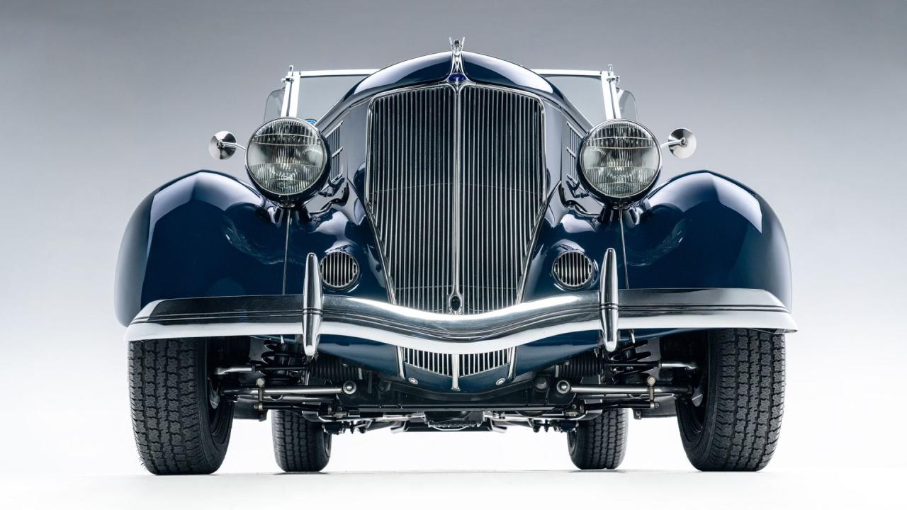 1936 Ford V8 De Luxe Roadster