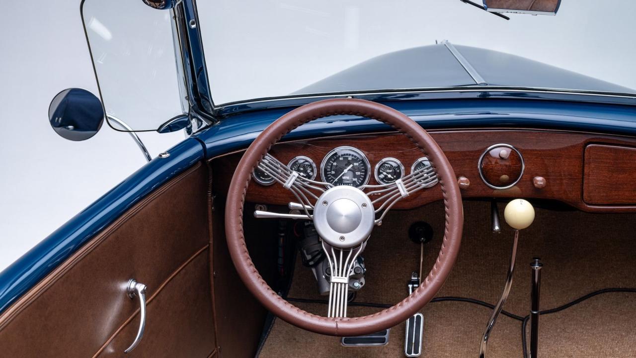 1936 Ford V8 De Luxe Roadster