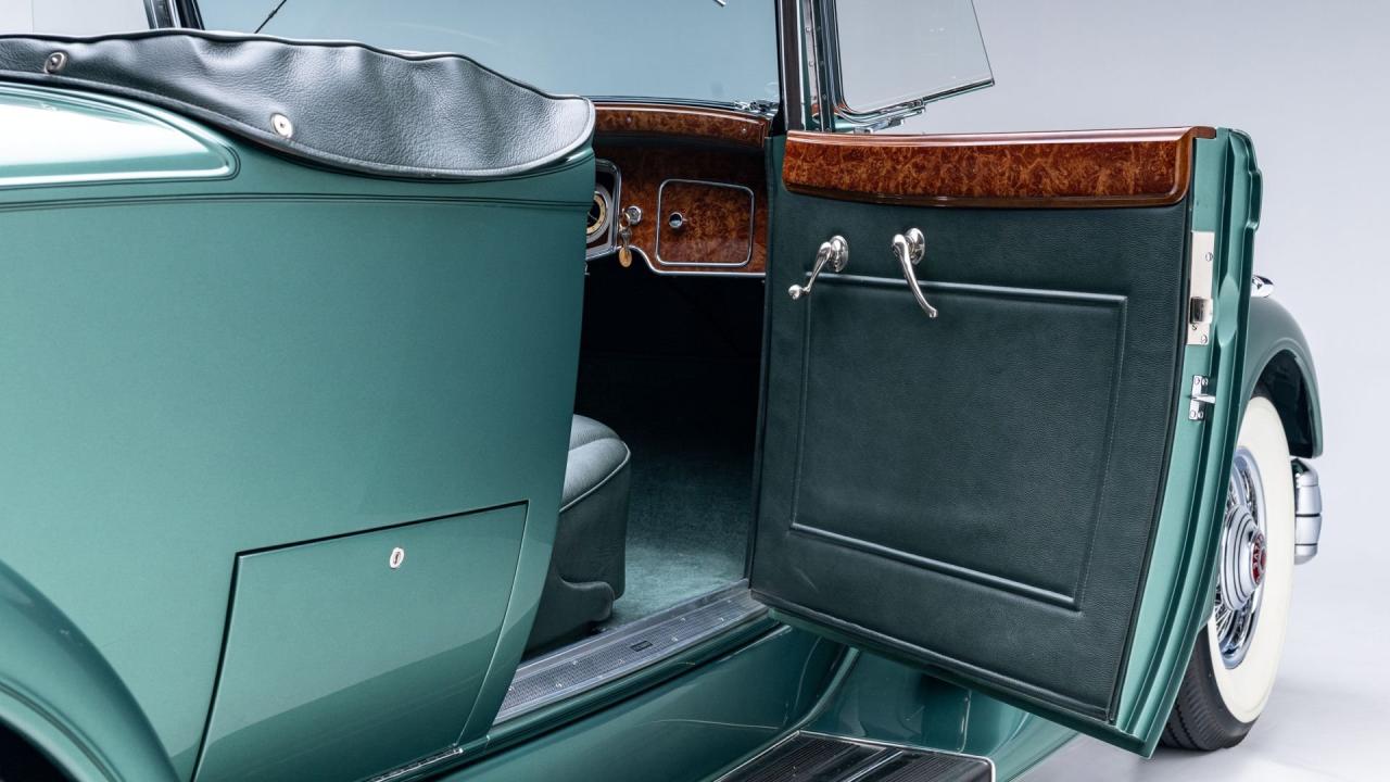 1934 Packard Twelve 1107 Coupe-Roadster