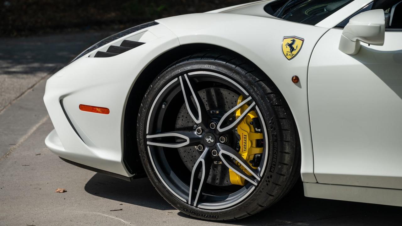 2015 Ferrari 458 SPECIALE A