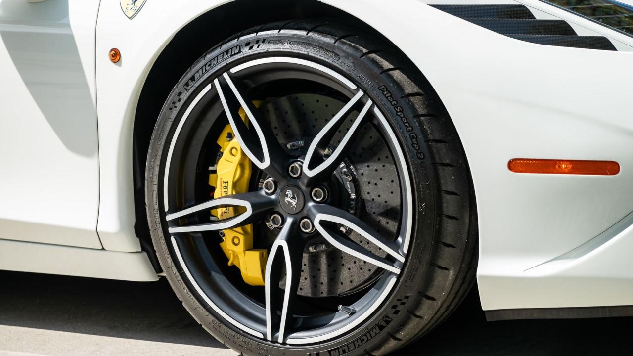 2015 Ferrari 458 SPECIALE A