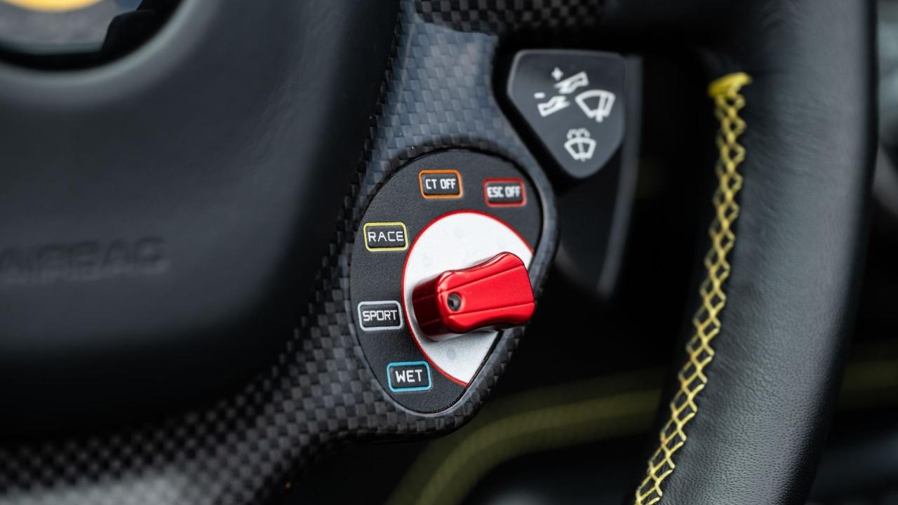 2015 Ferrari 458 SPECIALE A