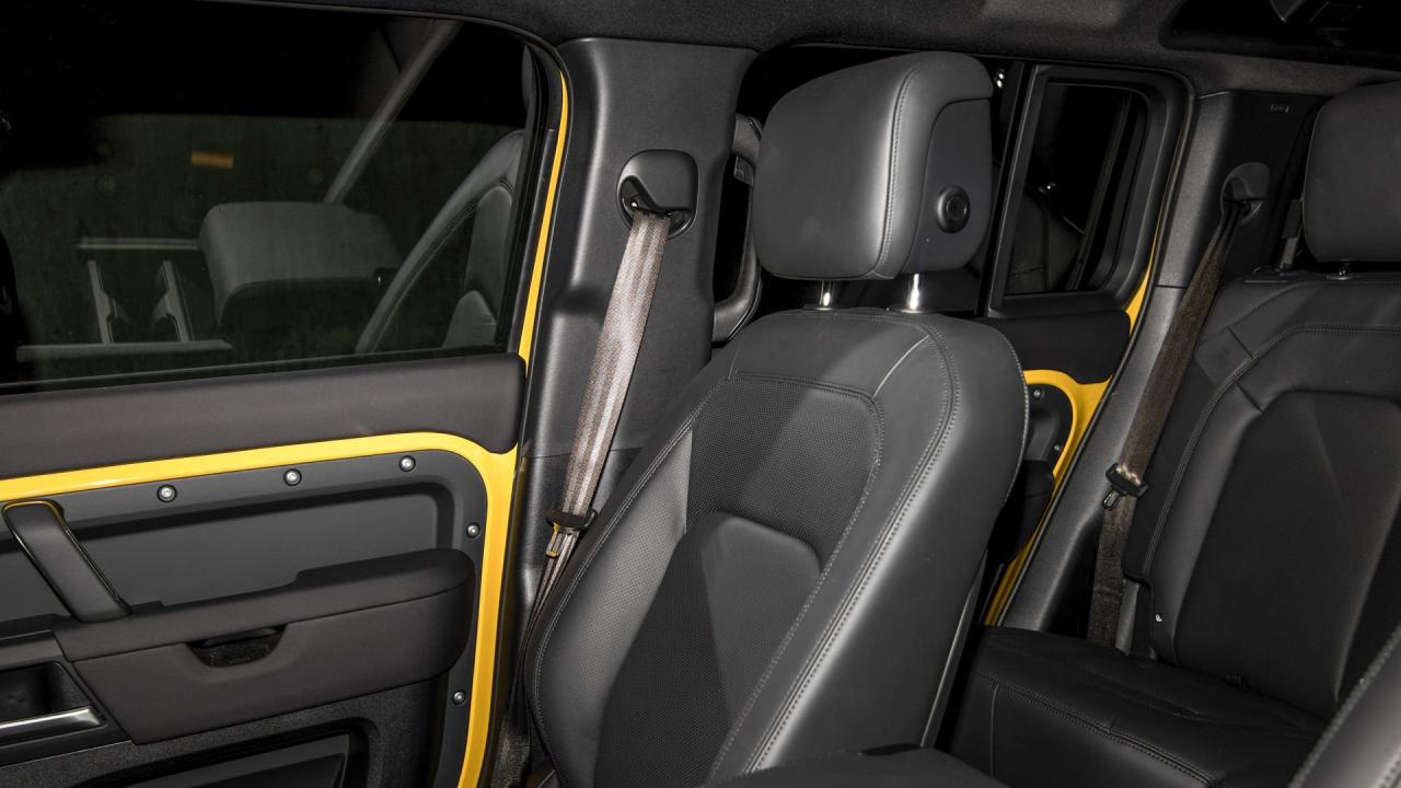 2026 Land Rover Defender 110 Trophy Edition "Artemis K2"