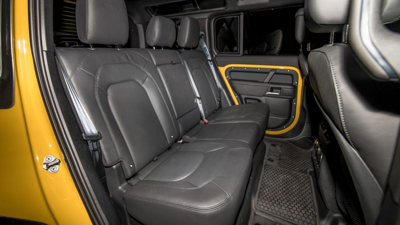 2026 Land Rover Defender 110 Trophy Edition "Artemis K2"