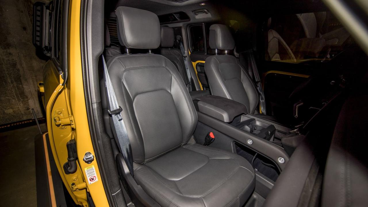 2026 Land Rover Defender 110 Trophy Edition "Artemis K2"