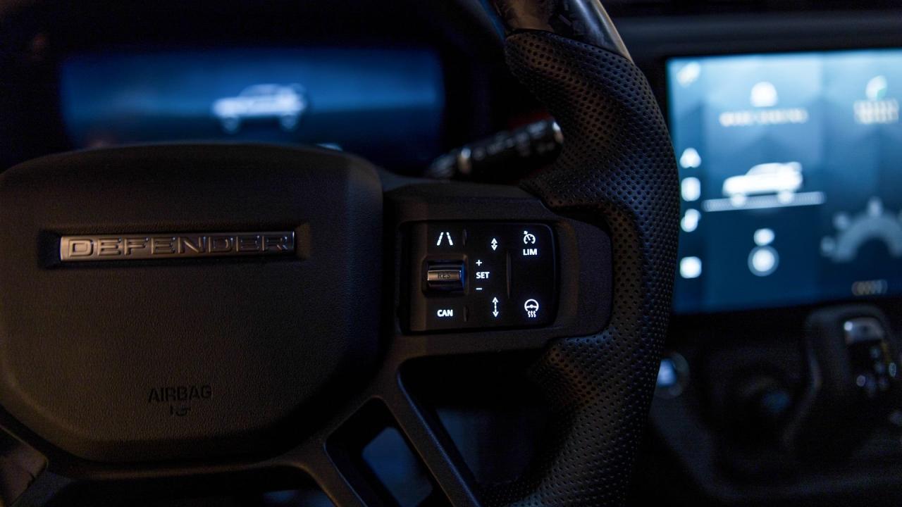2026 Land Rover Defender 110 Trophy Edition "Artemis K2"