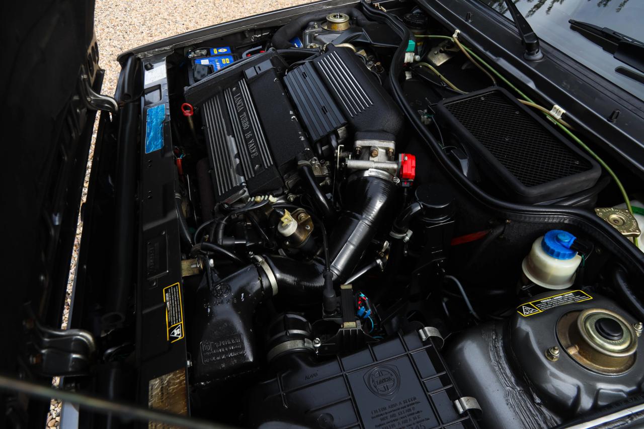 1990 Lancia Delta HF Integrale 16v &ldquo;A gem of authenticity - 29.000 kms&rdquo;