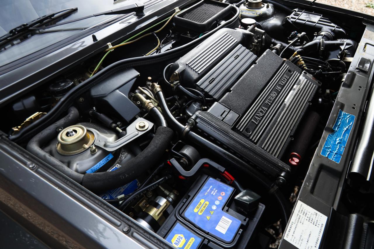 1990 Lancia Delta HF Integrale 16v &ldquo;A gem of authenticity - 29.000 kms&rdquo;