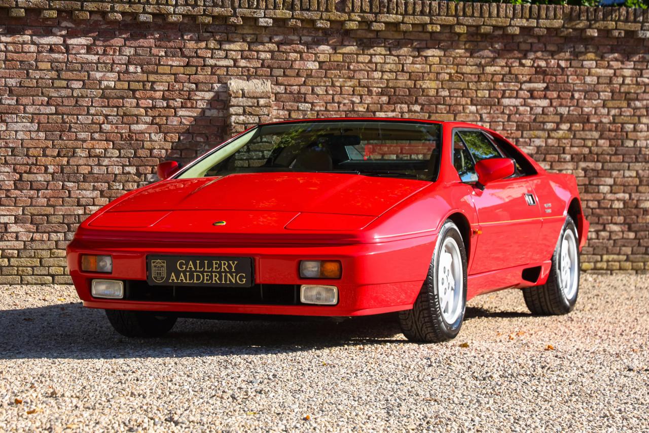 1992 Lotus Esprit S Turbo &ldquo;with the Targa sunroof&rdquo; RHD