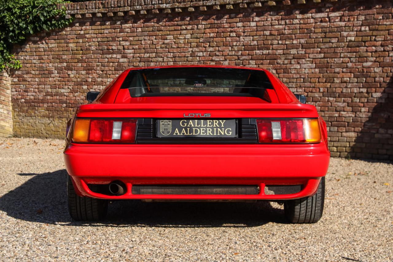 1992 Lotus Esprit S Turbo &ldquo;with the Targa sunroof&rdquo; RHD