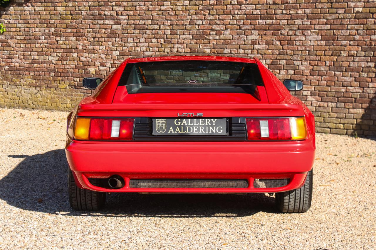 1992 Lotus Esprit S Turbo &ldquo;with the Targa sunroof&rdquo; RHD