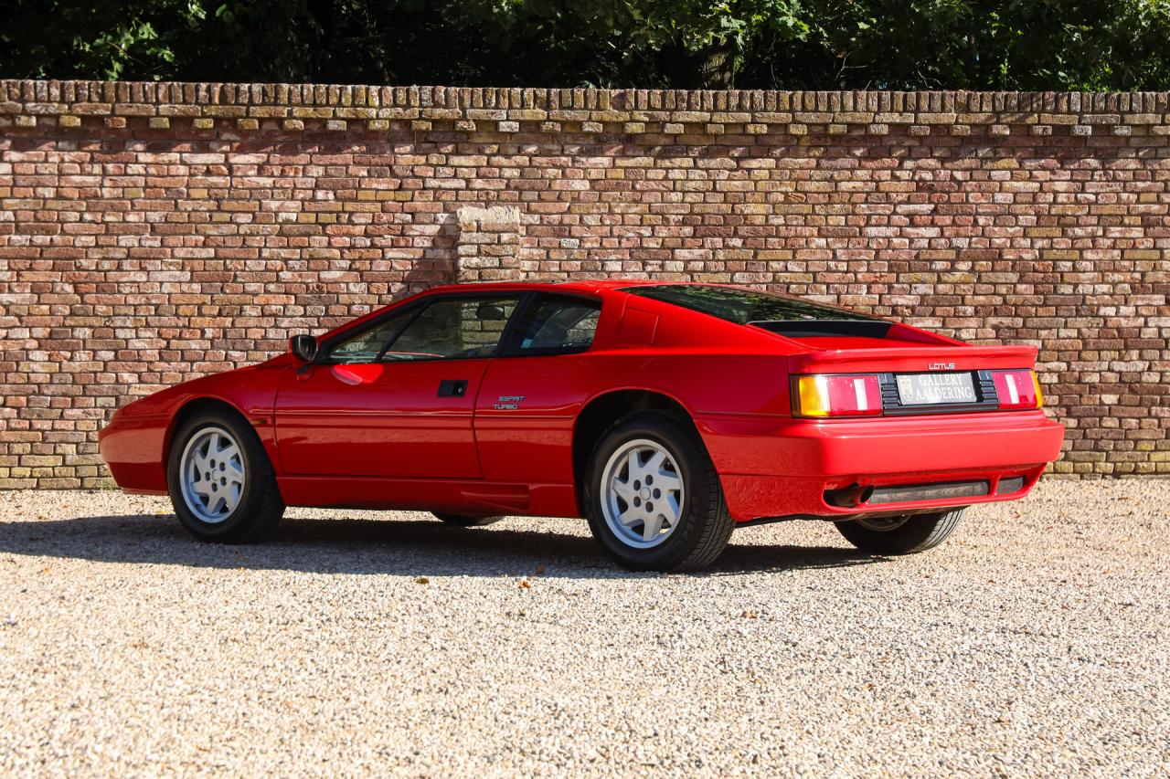 1992 Lotus Esprit S Turbo &ldquo;with the Targa sunroof&rdquo; RHD