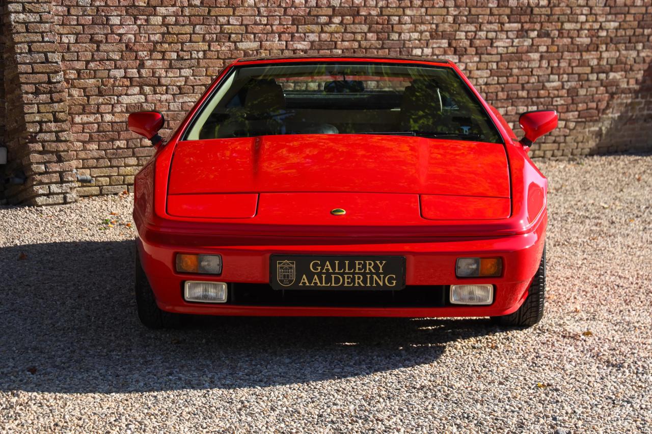1992 Lotus Esprit S Turbo &ldquo;with the Targa sunroof&rdquo; RHD