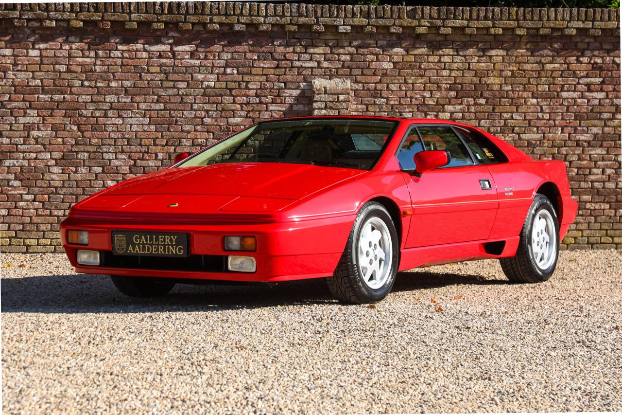 1992 Lotus Esprit S Turbo &ldquo;with the Targa sunroof&rdquo; RHD
