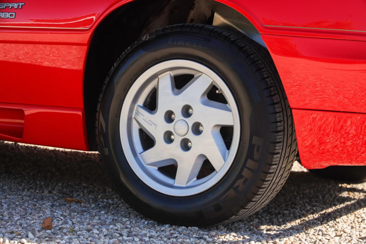 1992 Lotus Esprit S Turbo &ldquo;with the Targa sunroof&rdquo; RHD