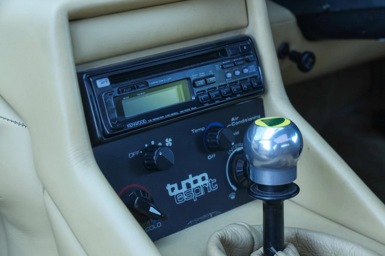 1992 Lotus Esprit S Turbo &ldquo;with the Targa sunroof&rdquo; RHD