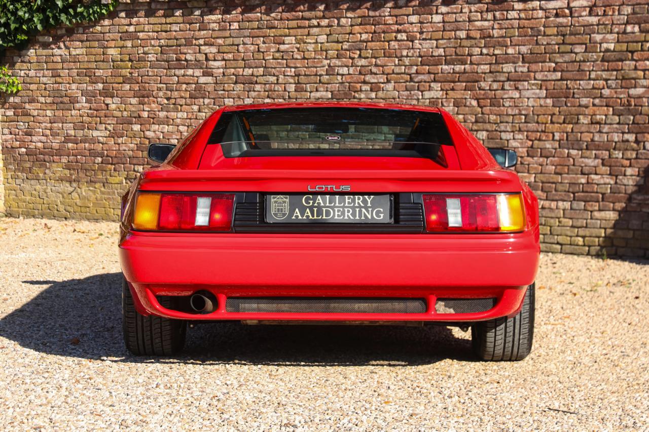 1992 Lotus Esprit S Turbo &ldquo;with the Targa sunroof&rdquo; RHD