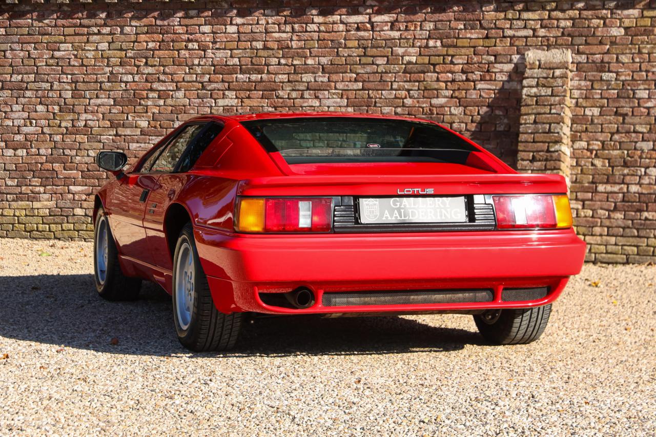 1992 Lotus Esprit S Turbo &ldquo;with the Targa sunroof&rdquo; RHD