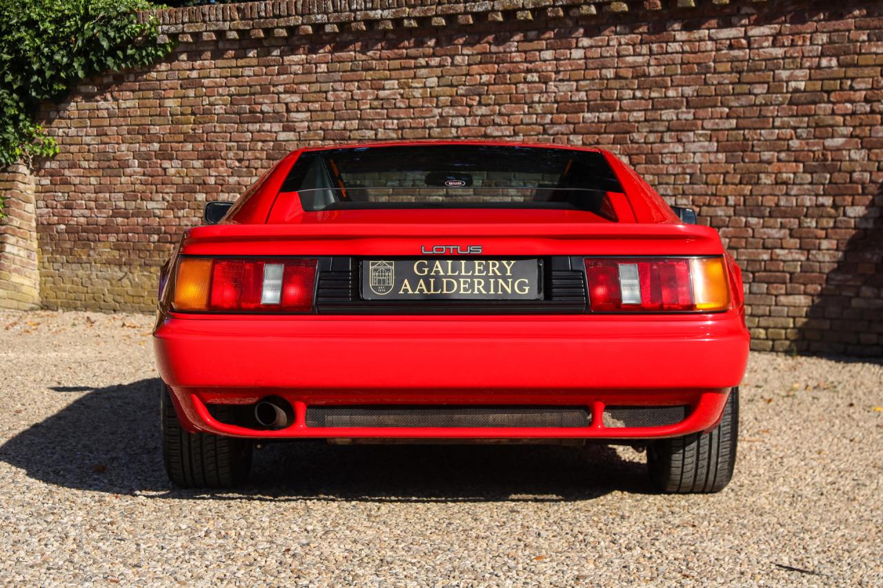 1992 Lotus Esprit S Turbo &ldquo;with the Targa sunroof&rdquo; RHD