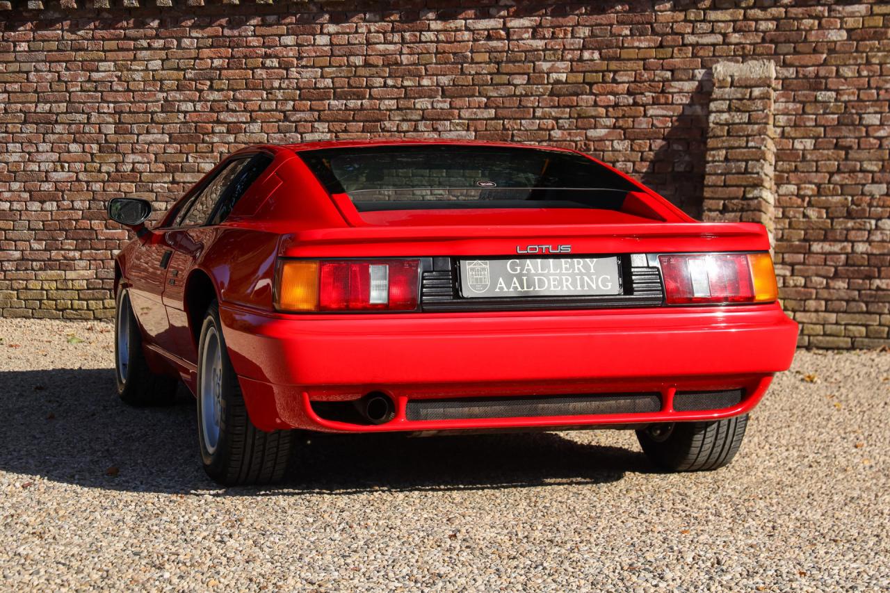 1992 Lotus Esprit S Turbo &ldquo;with the Targa sunroof&rdquo; RHD