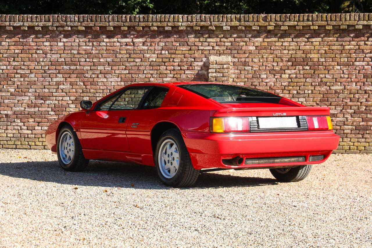 1992 Lotus Esprit S Turbo &ldquo;with the Targa sunroof&rdquo; RHD
