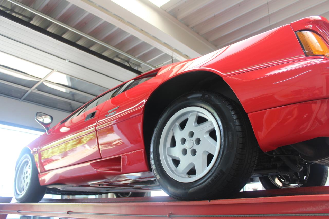 1992 Lotus Esprit S Turbo &ldquo;with the Targa sunroof&rdquo; RHD