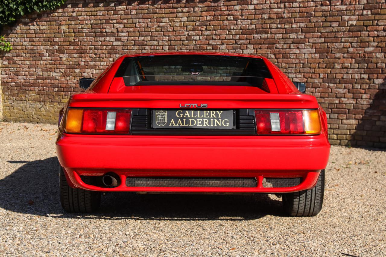 1992 Lotus Esprit S Turbo &ldquo;with the Targa sunroof&rdquo; RHD