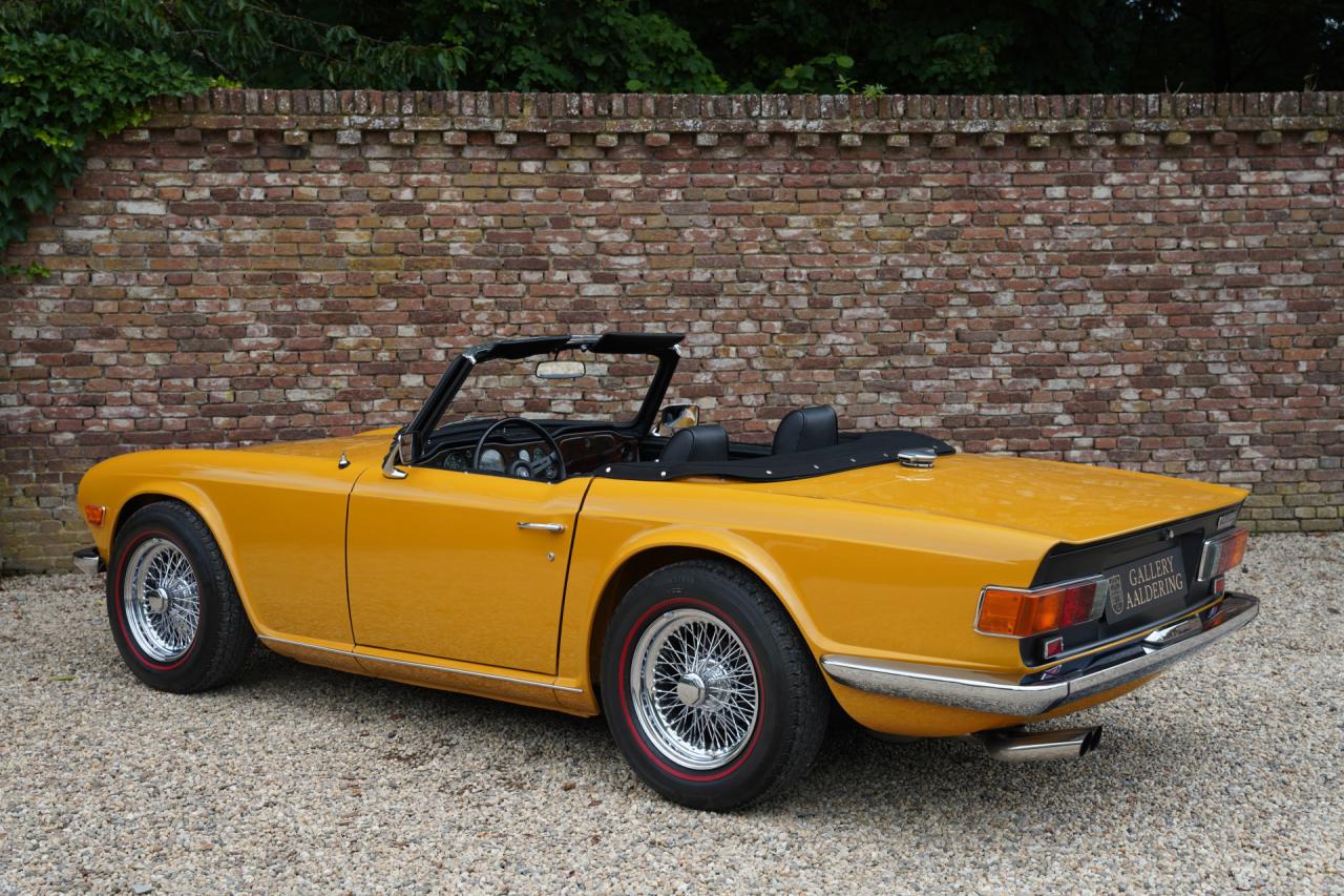 1971 Triumph TR6 Overdrive &ldquo;Saffron Yellow&rdquo; Triple Weber version