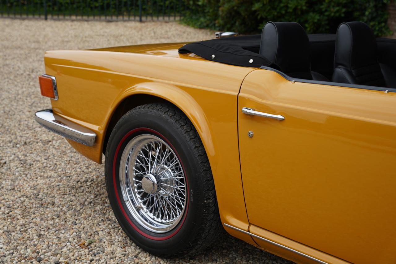 1971 Triumph TR6 Overdrive &ldquo;Saffron Yellow&rdquo; Triple Weber version