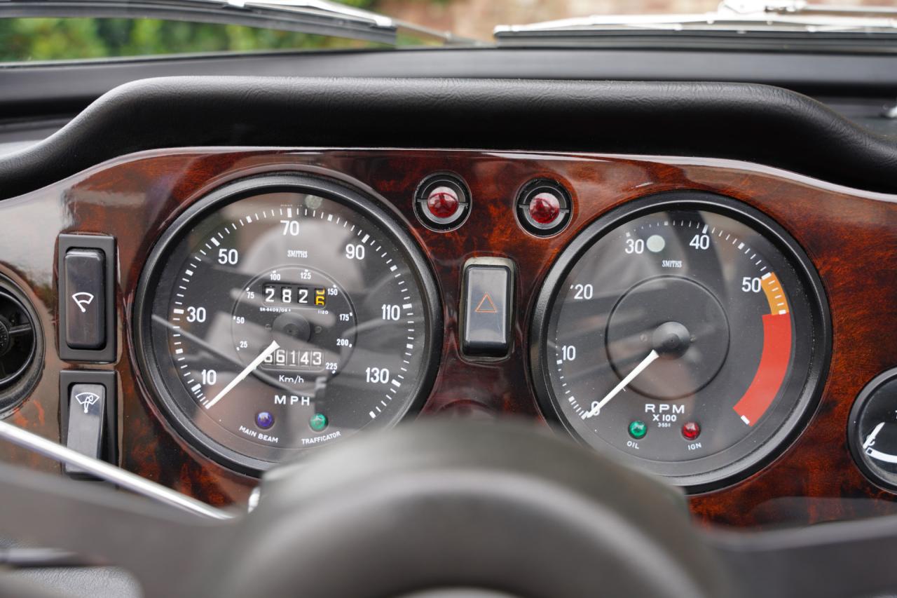 1971 Triumph TR6 Overdrive &ldquo;Saffron Yellow&rdquo; Triple Weber version