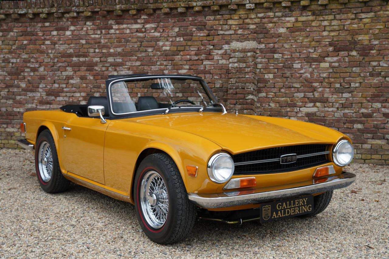 1971 Triumph TR6 Overdrive &ldquo;Saffron Yellow&rdquo; Triple Weber version