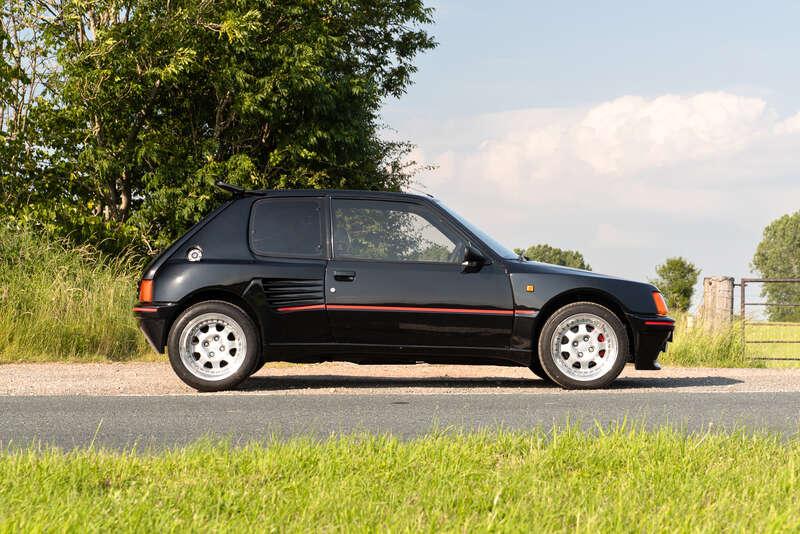 1987 Peugeot 205 GTI DIMMA