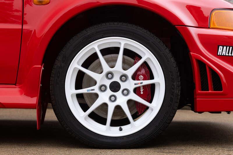2000 Mitsubishi Lancer Evolution VI Tommi Makinen Edition