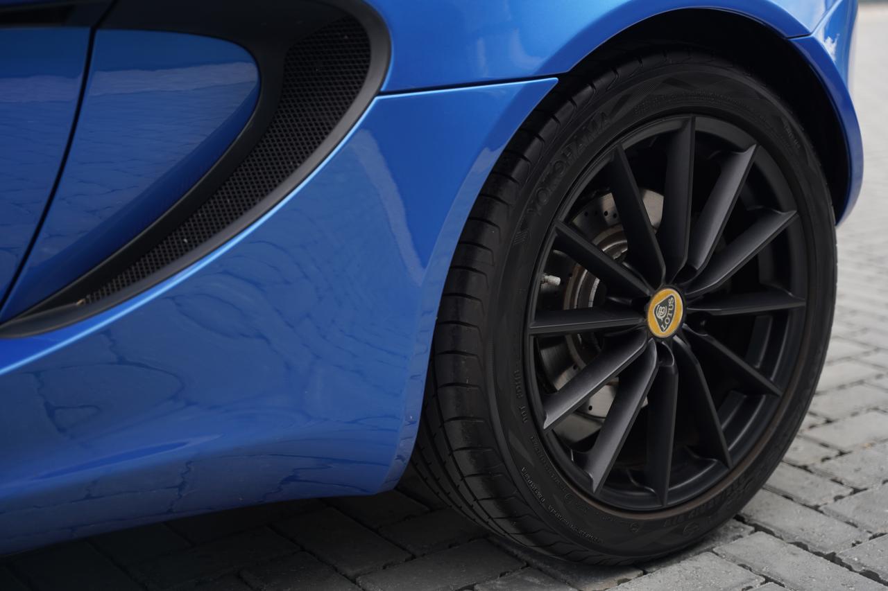 2019 Lotus Elise