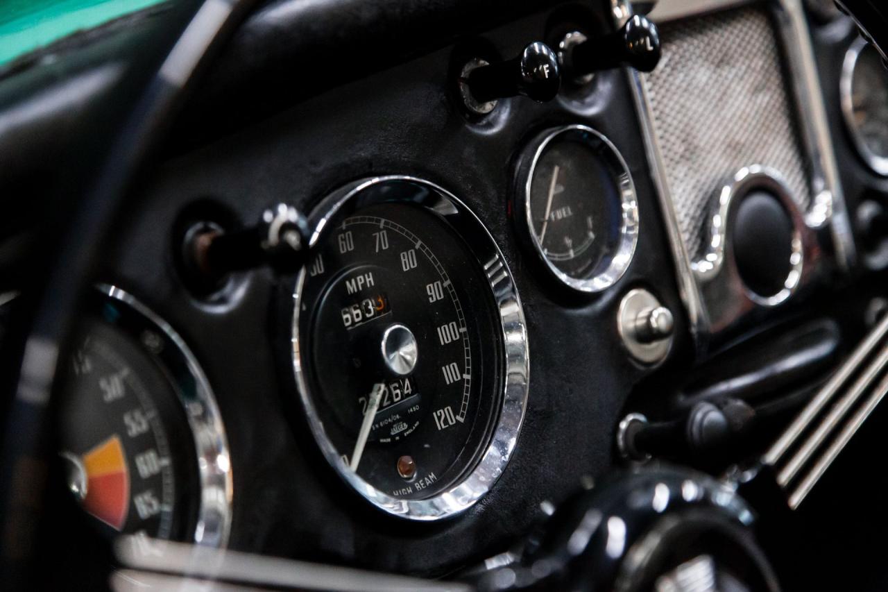 1958 MG MGA ROADSTER