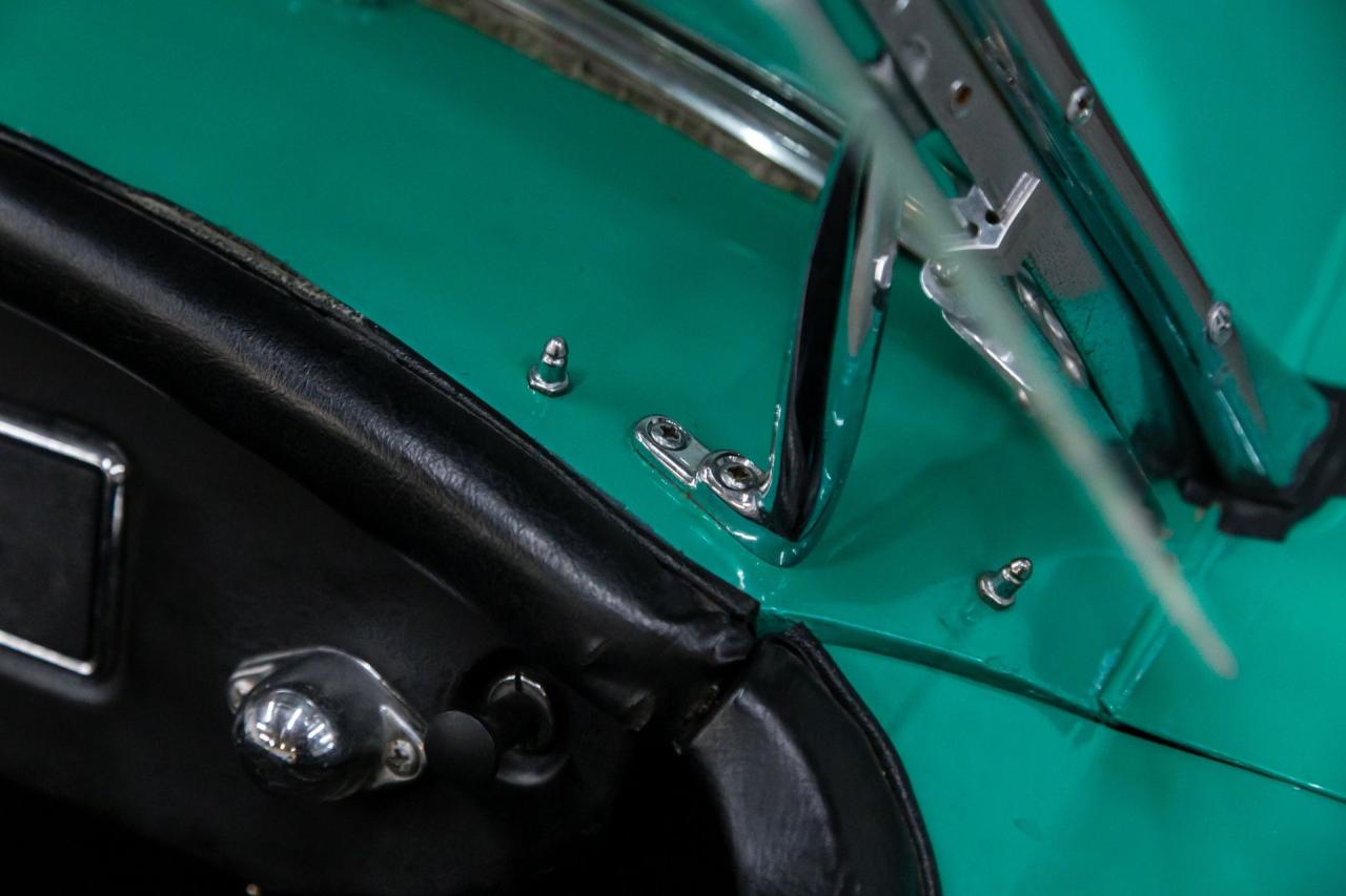 1958 MG MGA ROADSTER