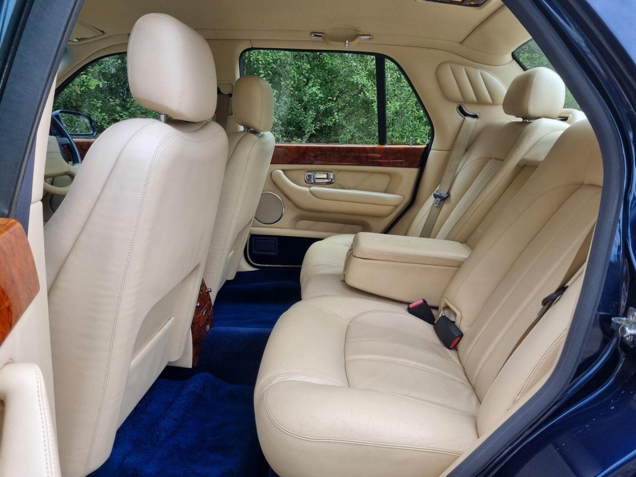 2002 Bentley 6.8 R Saloon 4dr Petrol Automatic (495 g/km 400 bhp)