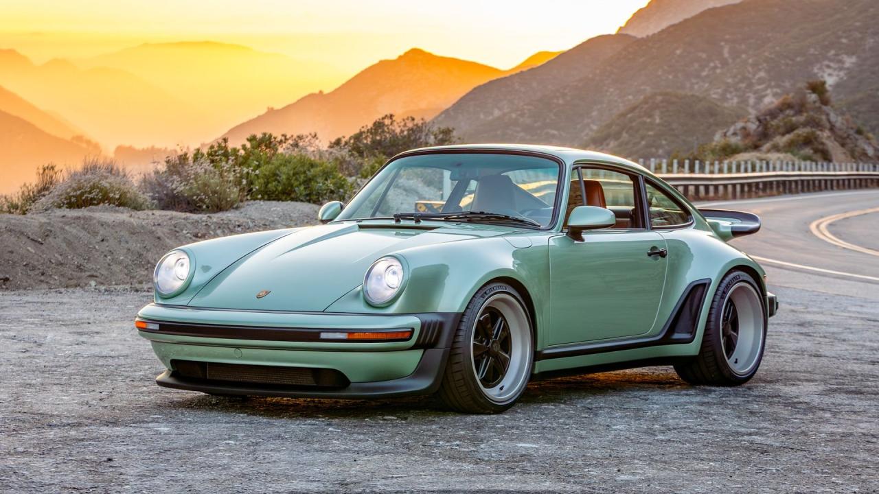 1990 Porsche 911 Reimagined by Singer - Classic Turbo Services "Aurum Verde Commission"