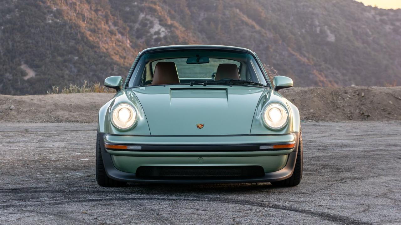 1990 Porsche 911 Reimagined by Singer - Classic Turbo Services "Aurum Verde Commission"