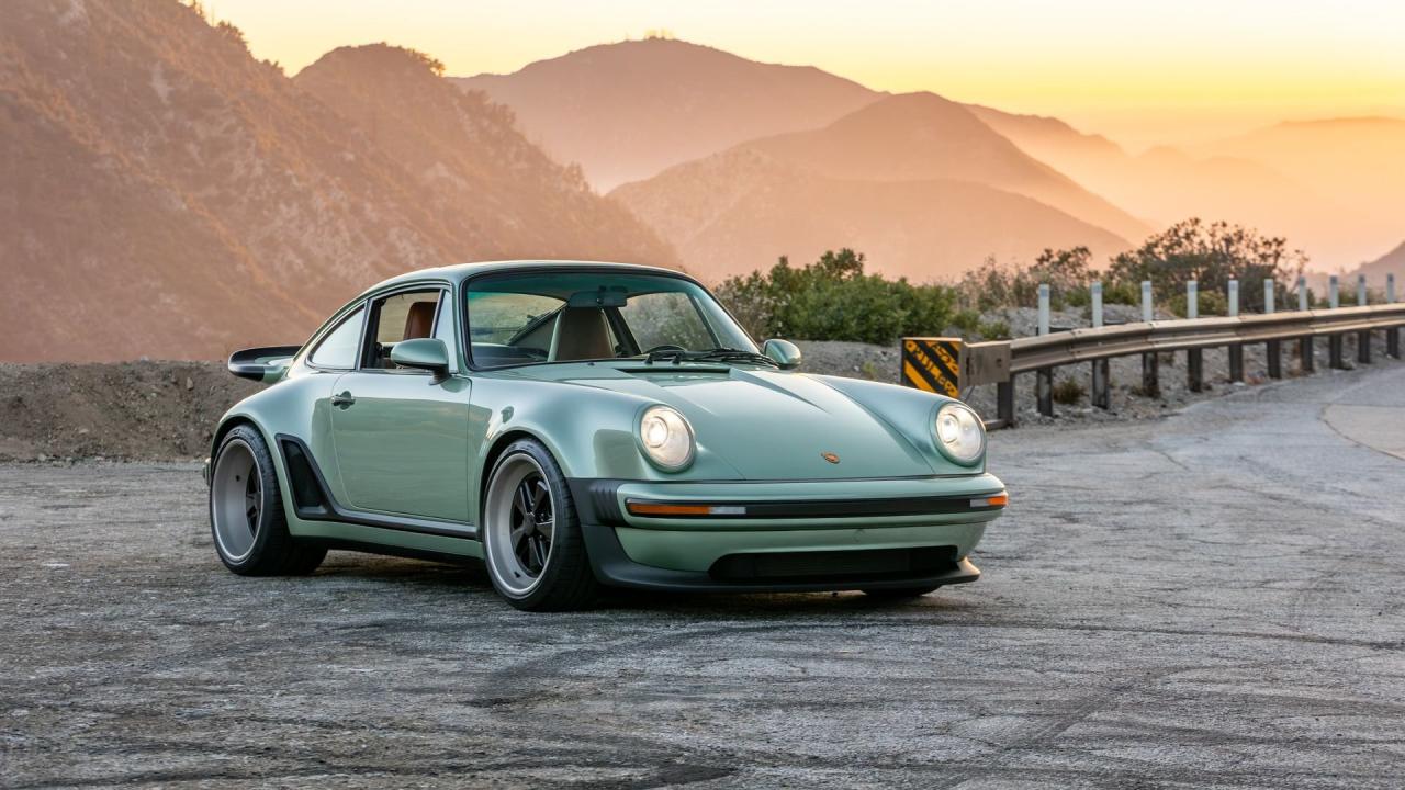 1990 Porsche 911 Reimagined by Singer - Classic Turbo Services "Aurum Verde Commission"
