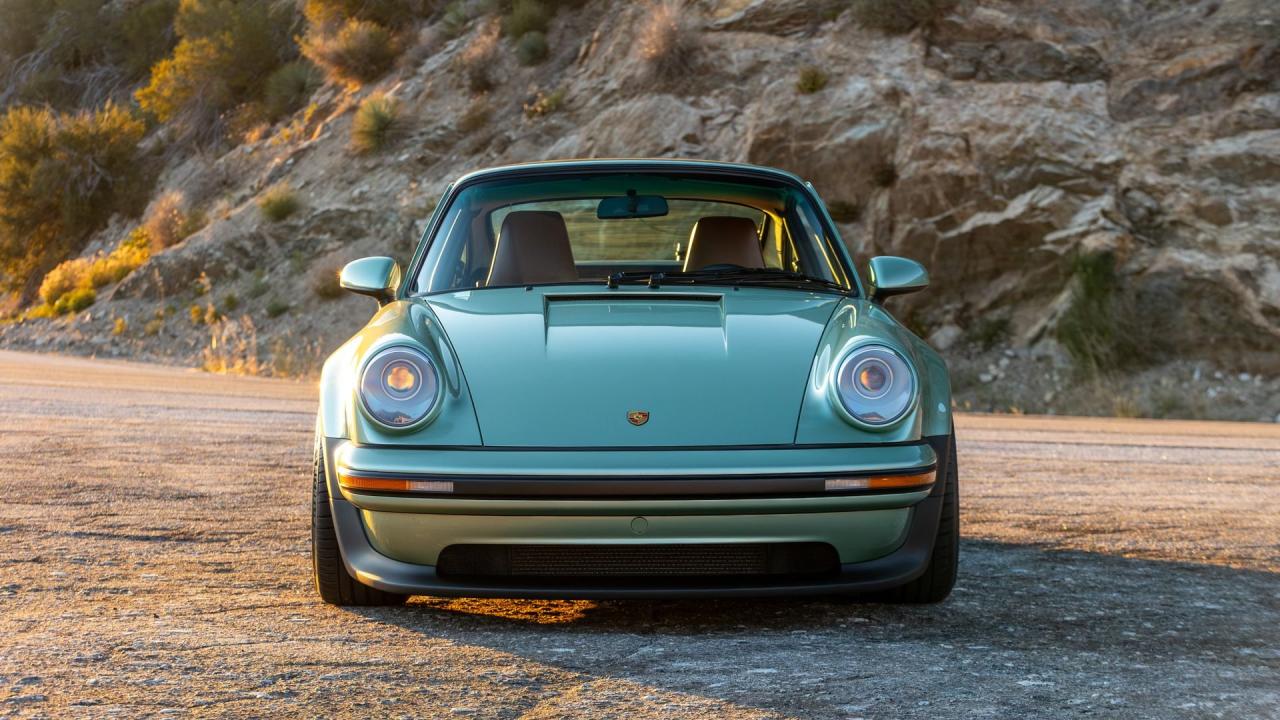 1990 Porsche 911 Reimagined by Singer - Classic Turbo Services "Aurum Verde Commission"