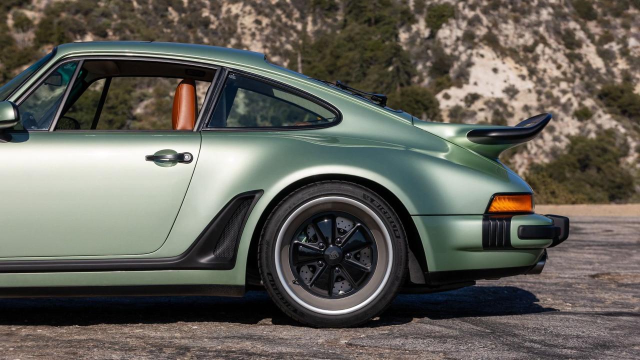 1990 Porsche 911 Reimagined by Singer - Classic Turbo Services "Aurum Verde Commission"