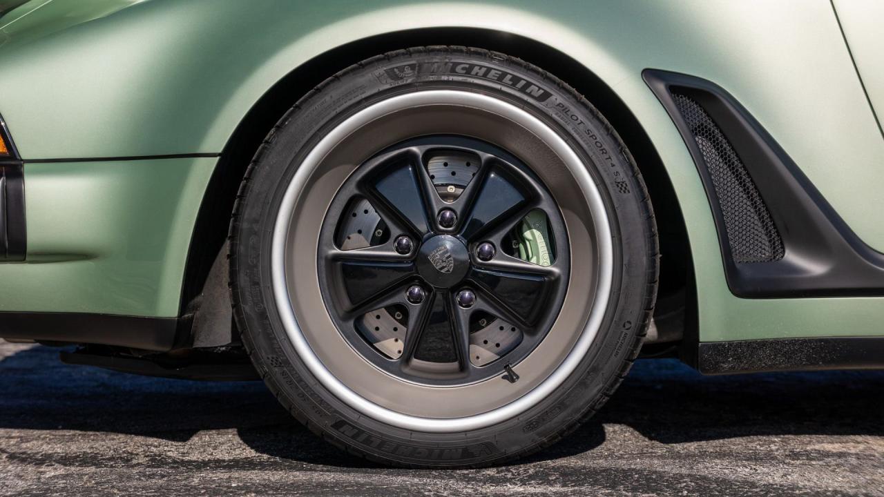 1990 Porsche 911 Reimagined by Singer - Classic Turbo Services "Aurum Verde Commission"