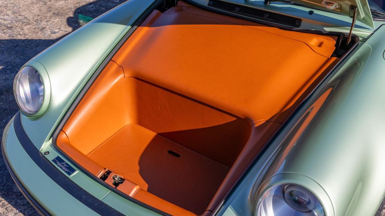 1990 Porsche 911 Reimagined by Singer - Classic Turbo Services "Aurum Verde Commission"