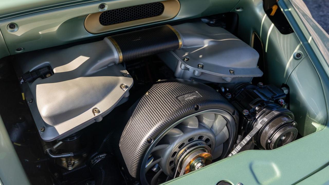 1990 Porsche 911 Reimagined by Singer - Classic Turbo Services "Aurum Verde Commission"