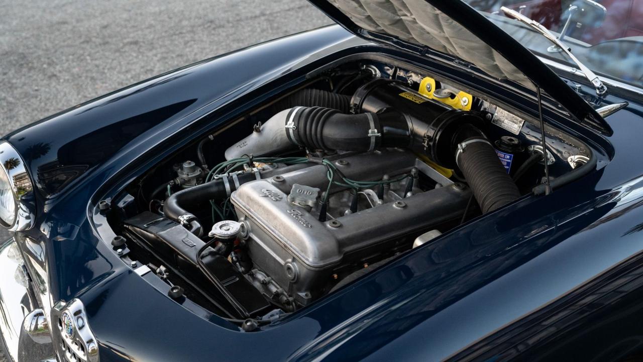 1961 Alfa Romeo Giulietta Spider Veloce