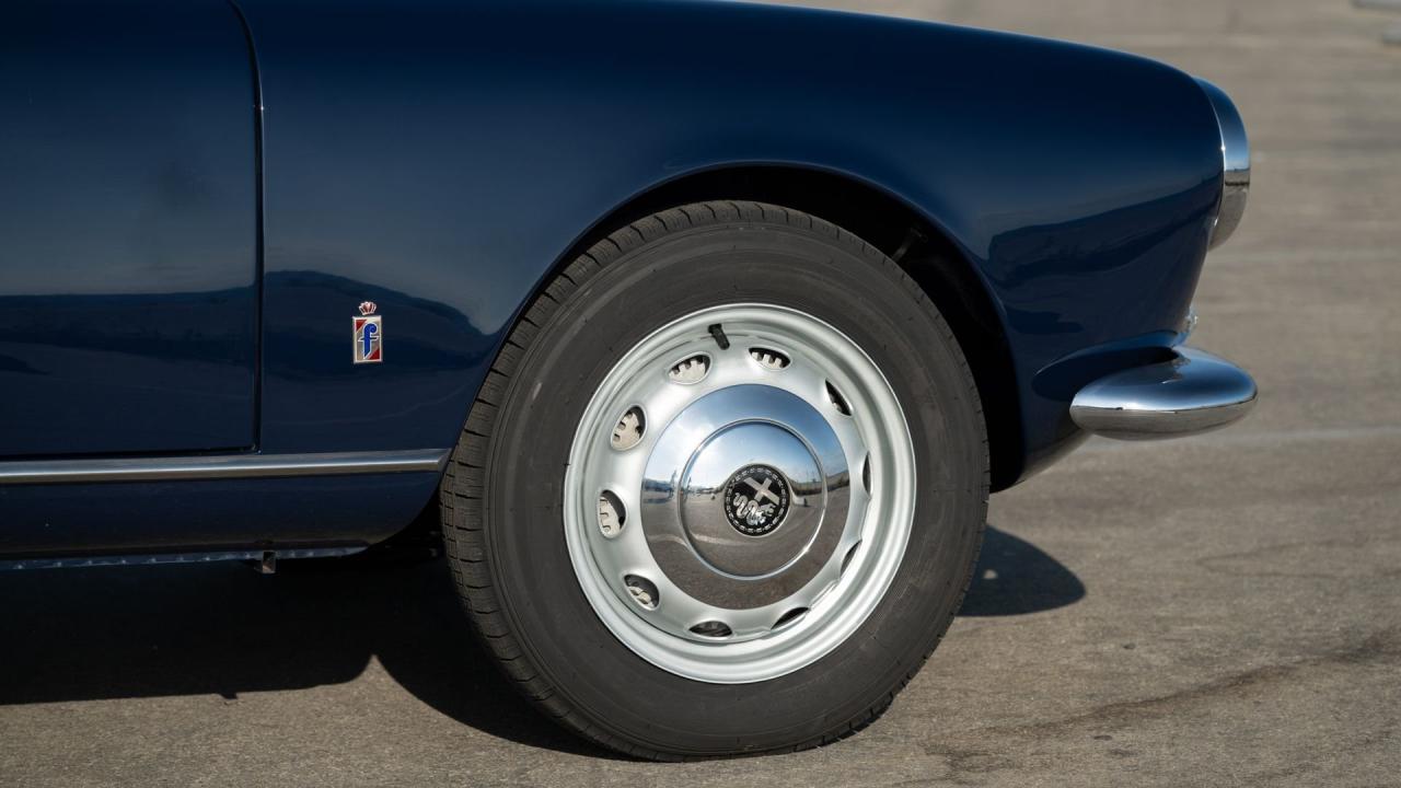 1961 Alfa Romeo Giulietta Spider Veloce